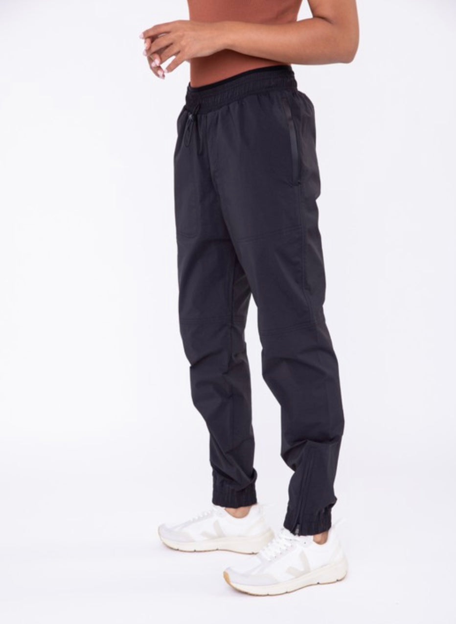 Mono B Toggle Drawstring Joggers