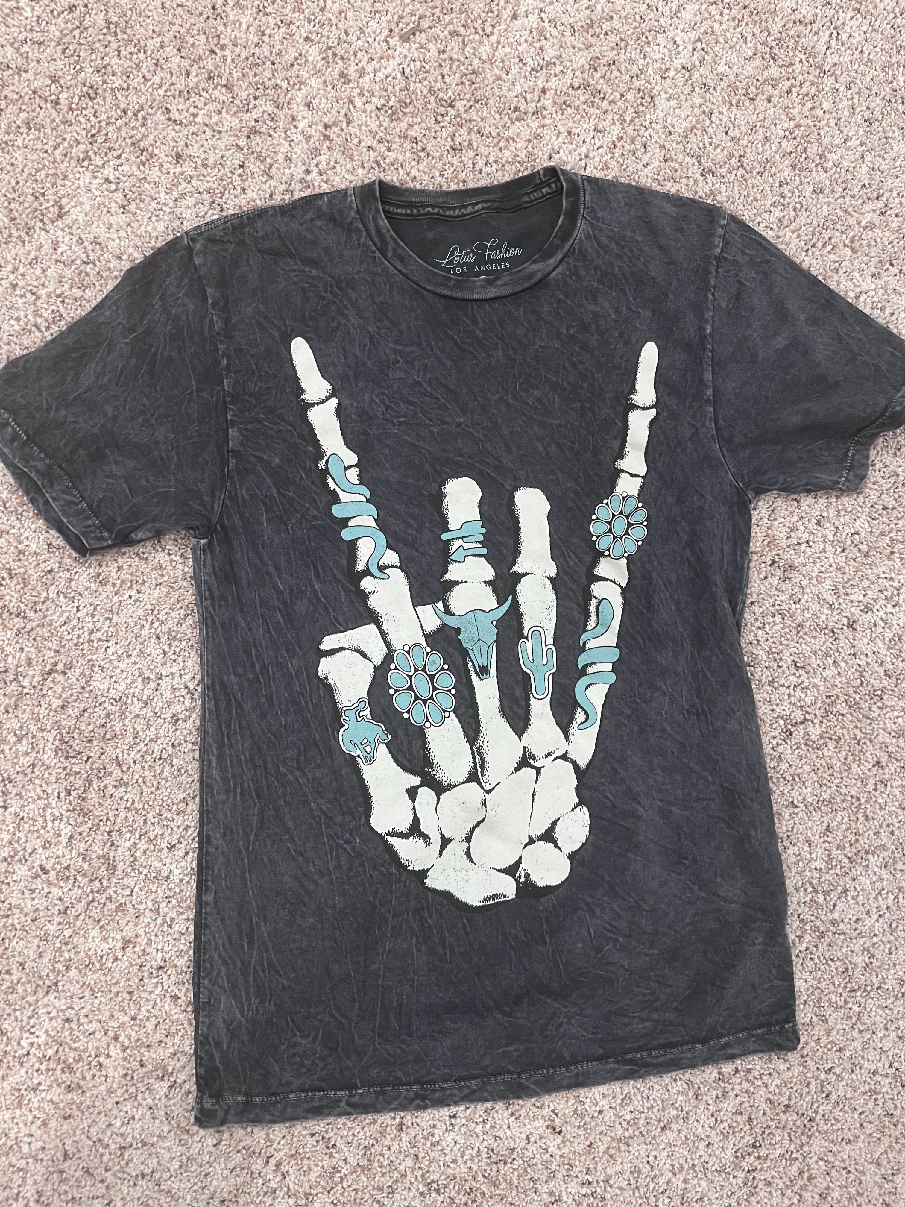 Skelly Tee