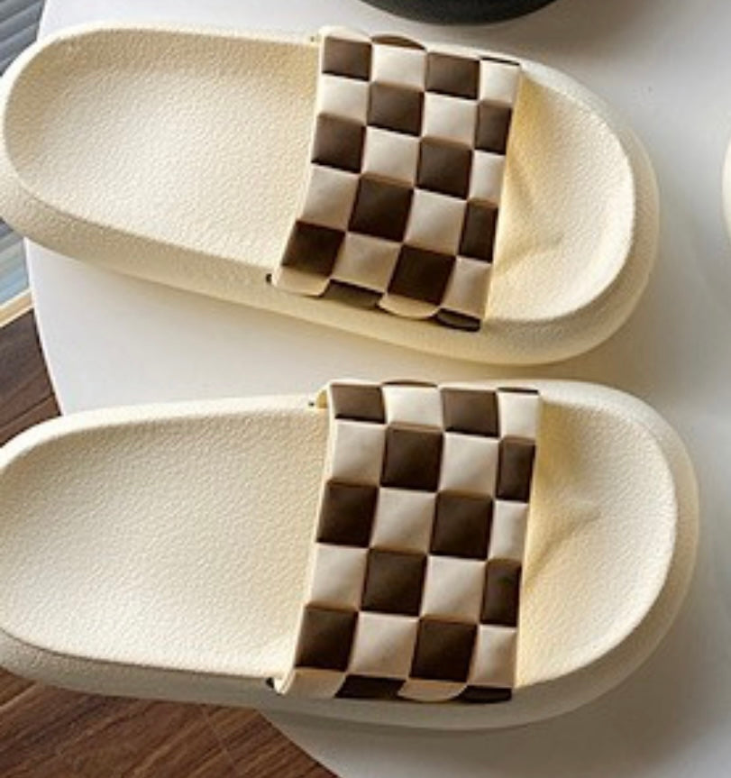 Checkered Slides in Cream